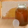Как определить настоящий мед – учимся отличать подделку Как определить мед домашних условиях